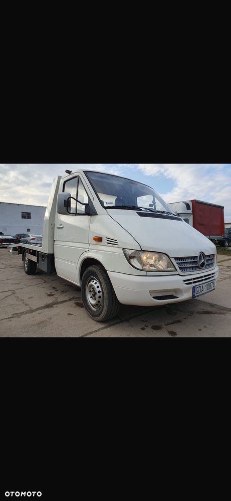 Mercedes-Benz Sprinter - 3