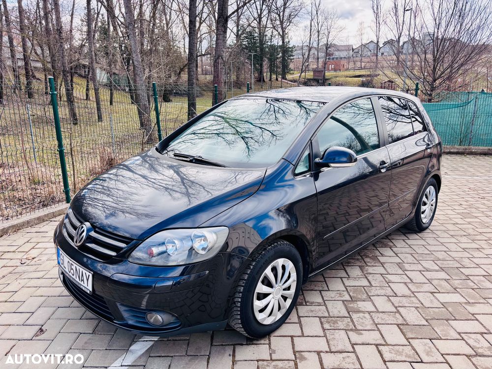 Volkswagen Golf Plus 1.6 FSI Tour - 1