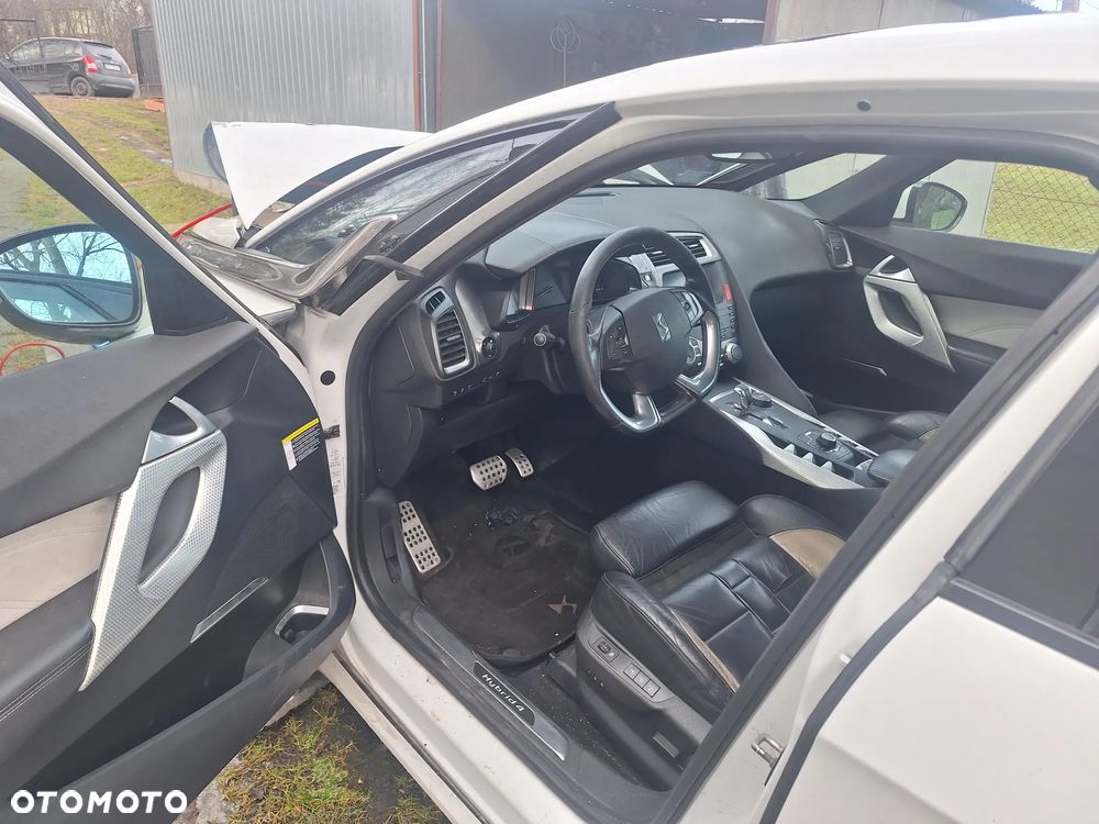 Citroën DS5 HDi 165 Business - 12