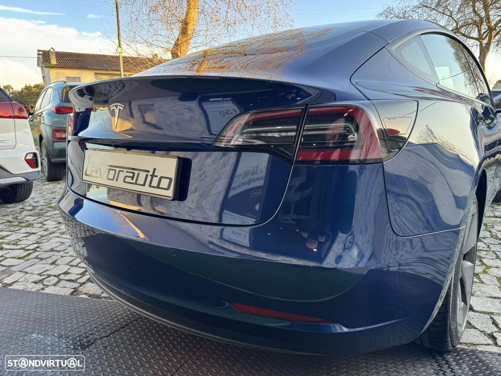 Tesla Model 3 Tração Traseira - 25
