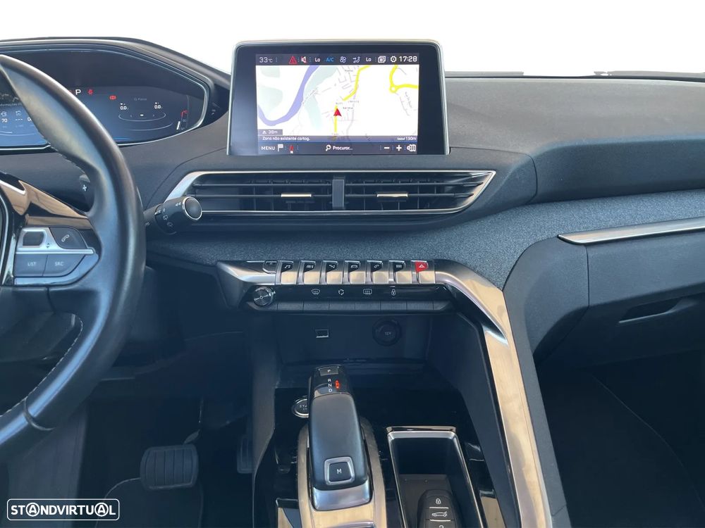 Peugeot 3008 1.2 PureTech Allure EAT6 - 11