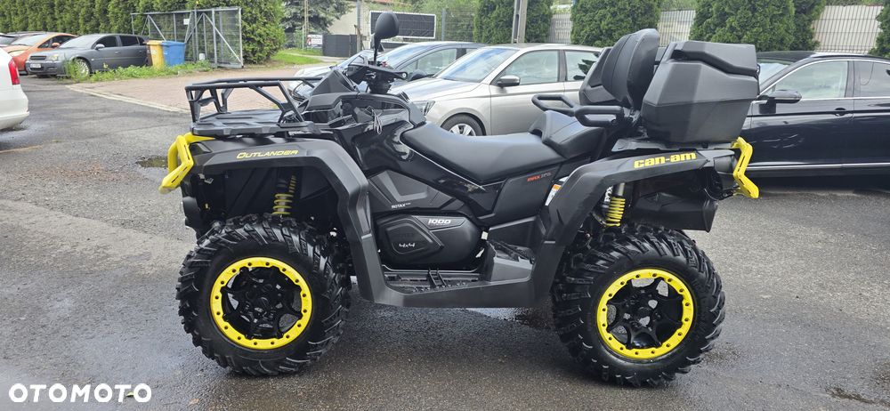 Can-Am Outlander Max - 2