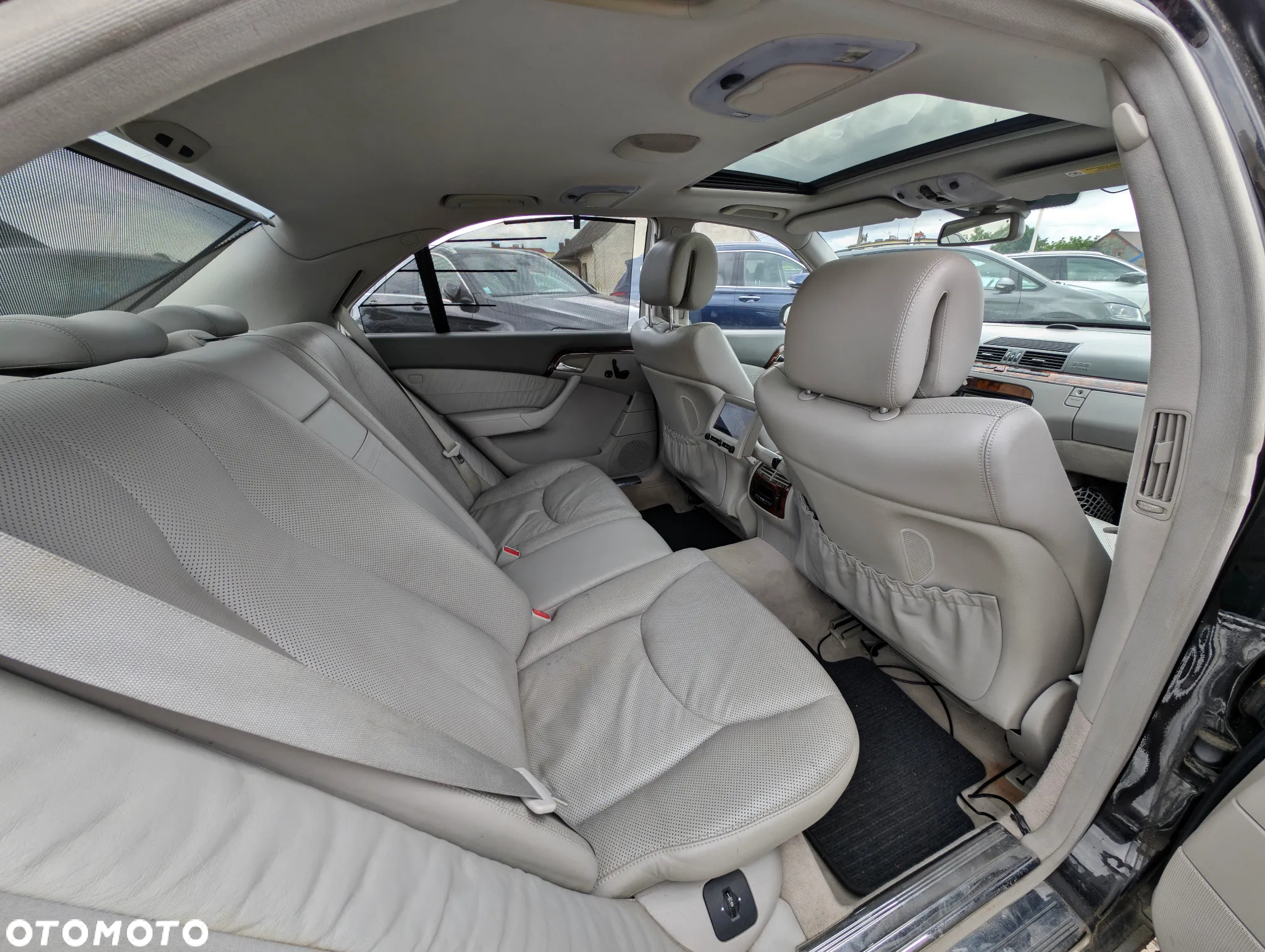 Mercedes-Benz Klasa S 500 L 4-Matic - 33