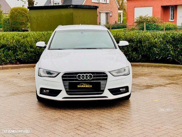 Audi A4 Avant 2.0 TDI S-line - 2