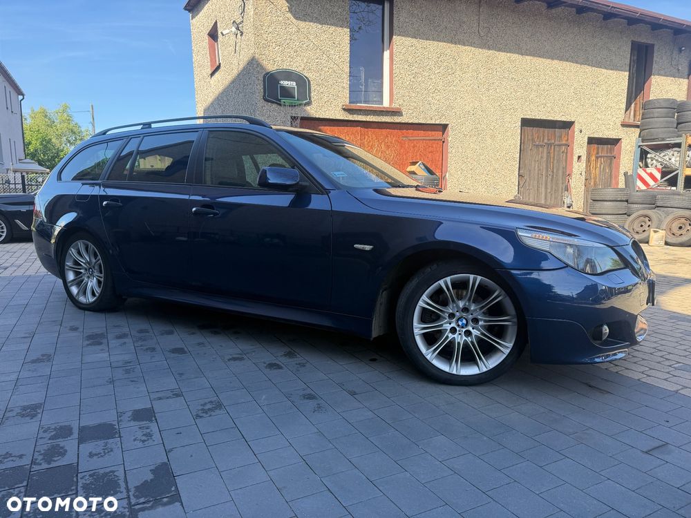 BMW Seria 5 525d Touring Edition Sport - 11