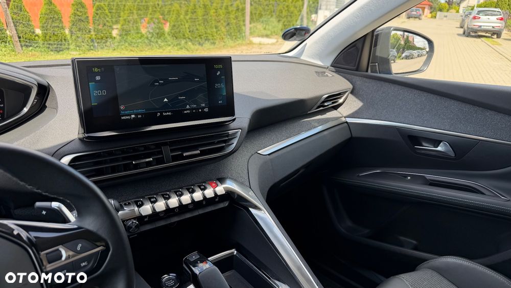Peugeot 3008 Hybrid4 300 e-EAT8 Allure - 35