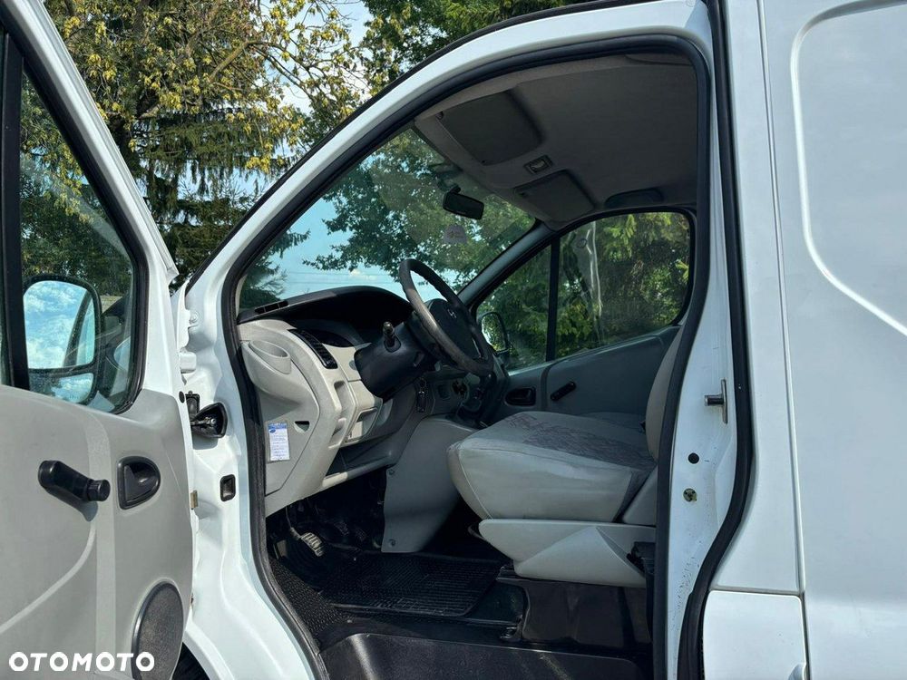 Opel Vivaro - 6