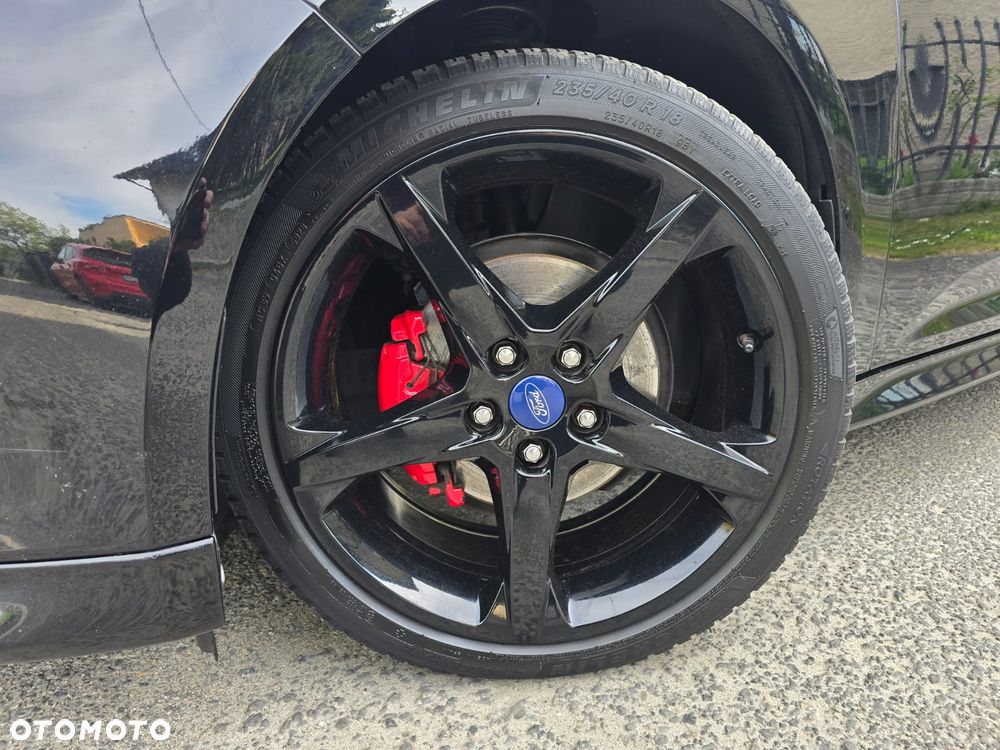 Ford Focus 1.0 EcoBoost ST-Line Red ASS - 19