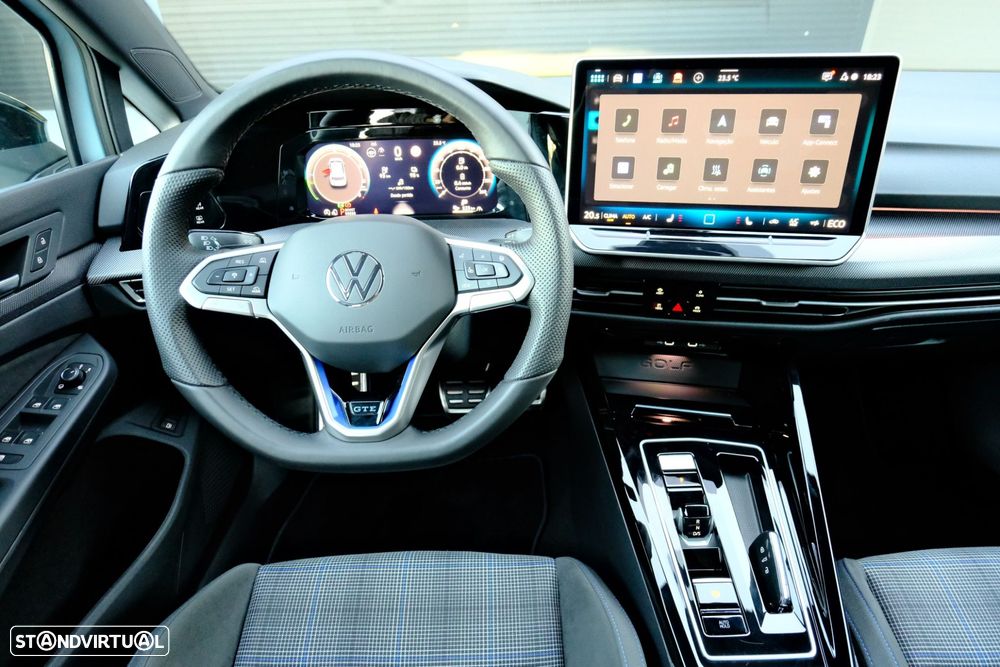 VW Golf 1.5 TSI e-Hybrid GTE DSG - 13