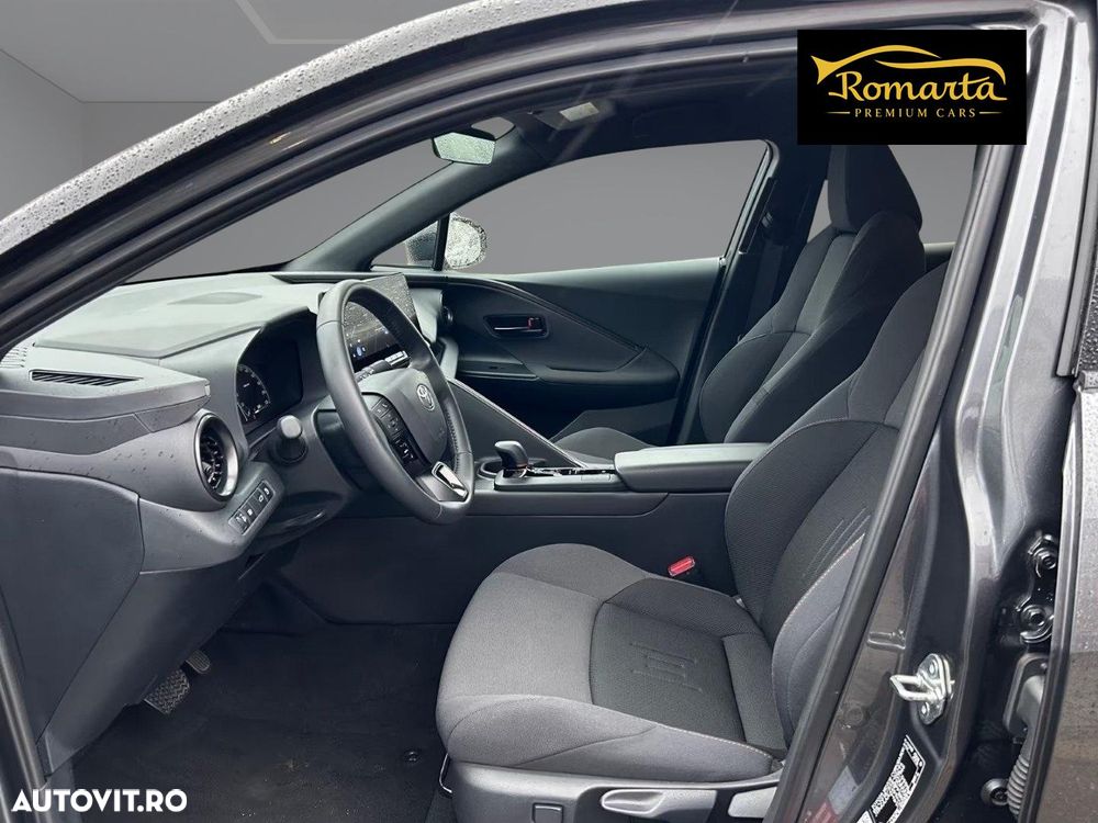 Toyota C-HR 1.8 Hybrid Team Deutschland - 8