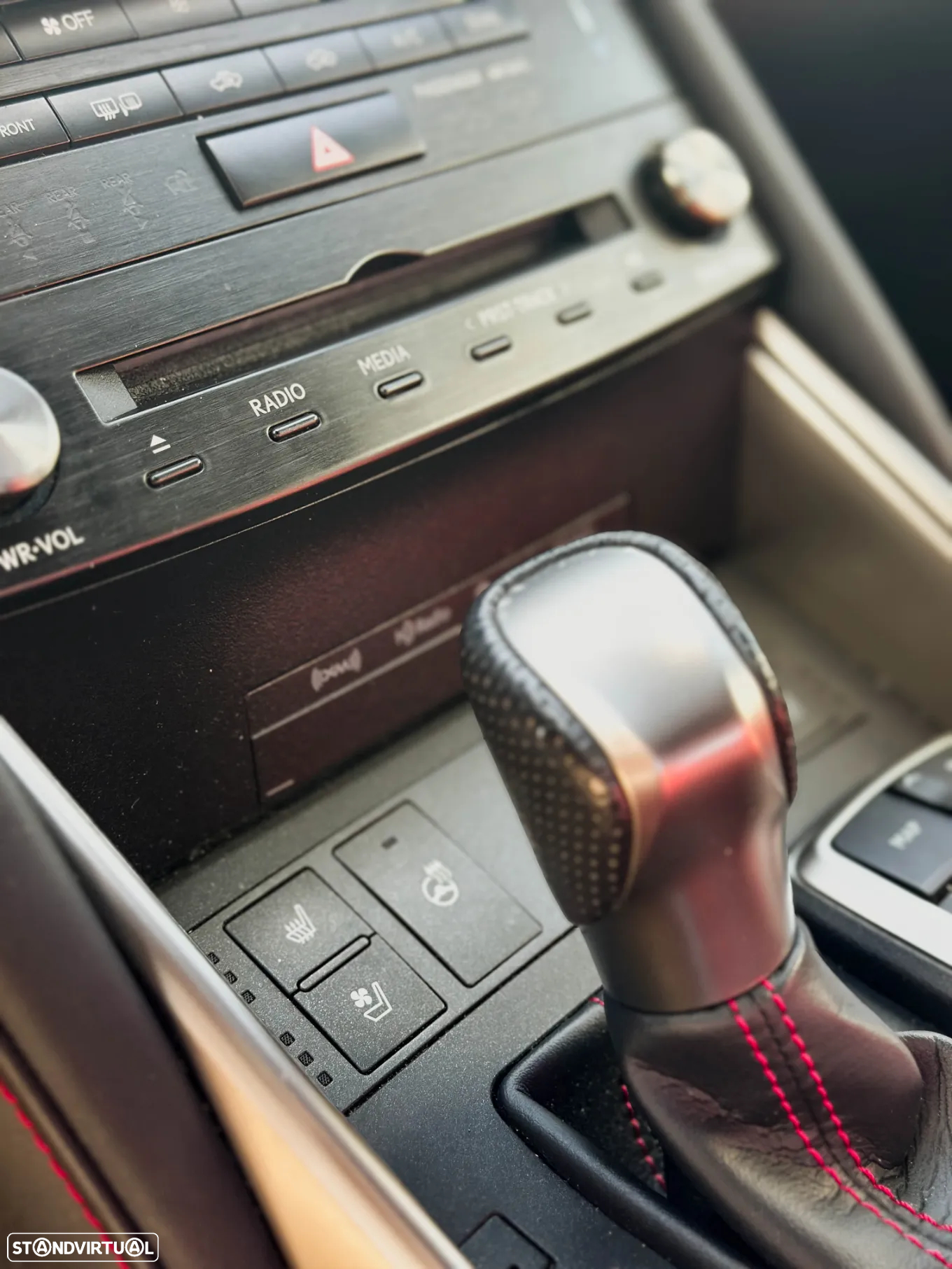 Lexus IS 300 - 15