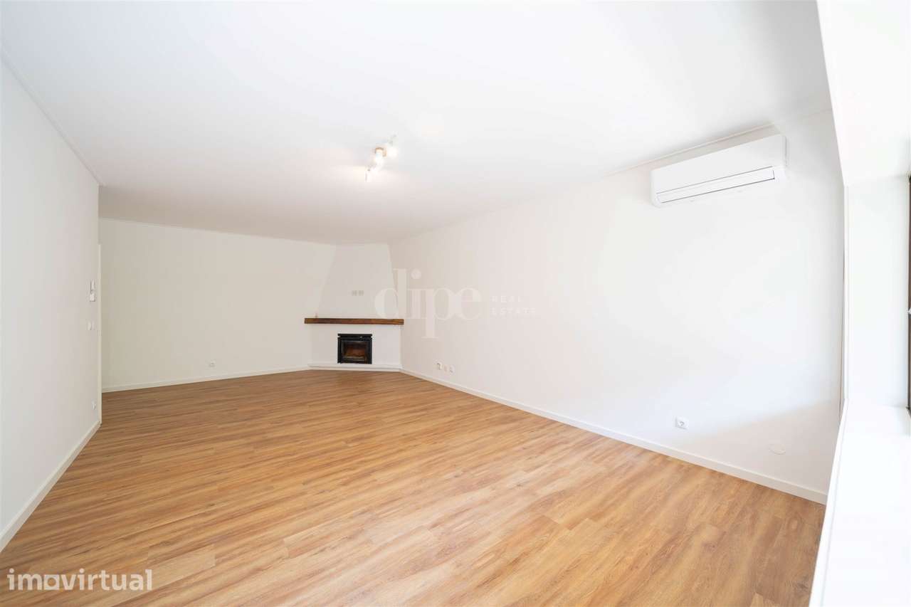 Apartamento T2 totalmente renovado no coração de Guimarães, na zona da - Grande imagem: 5/26