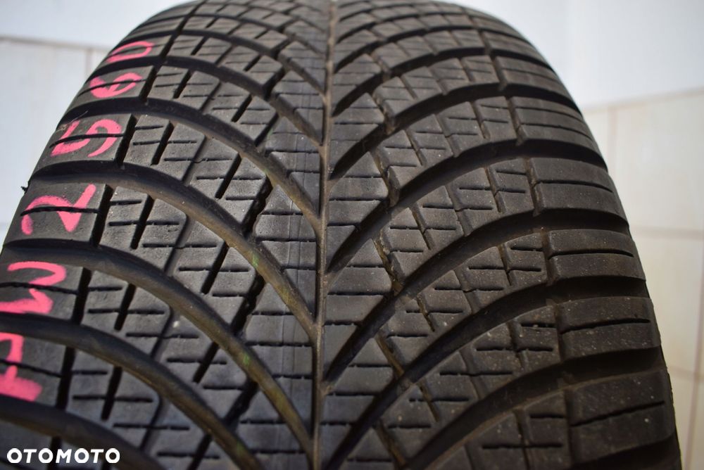 R17 235/55 Goodyear Vector 4Seasons GEN-3 SUV Wysyłka gratis! - 1