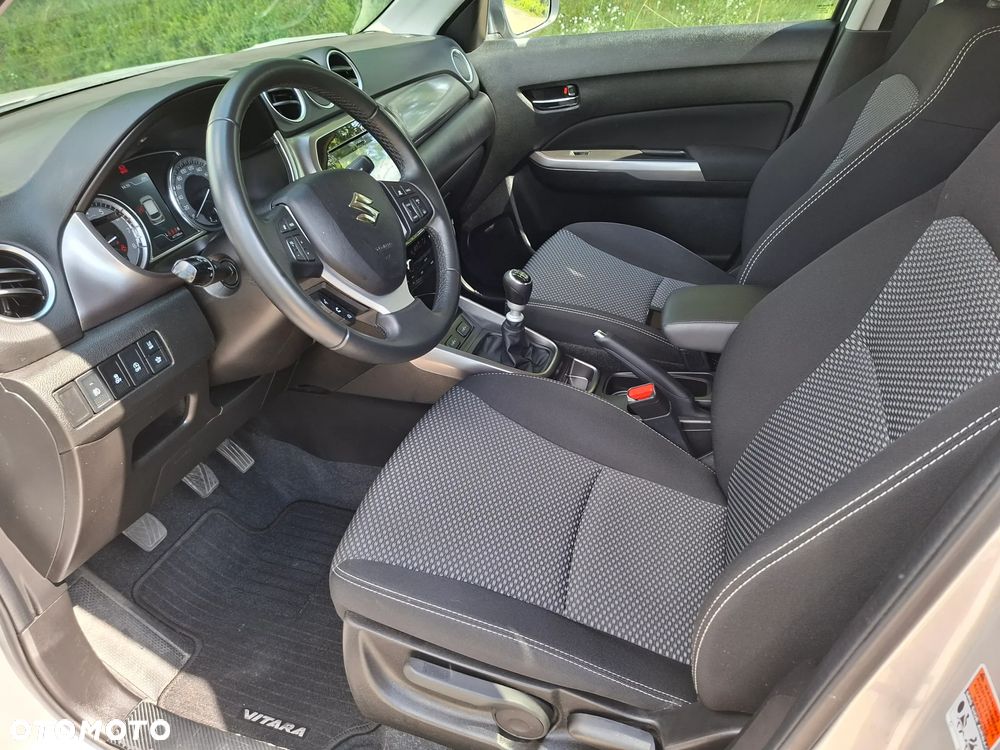 Suzuki Vitara 1.4 Boosterjet SHVS Premium 2WD - 13