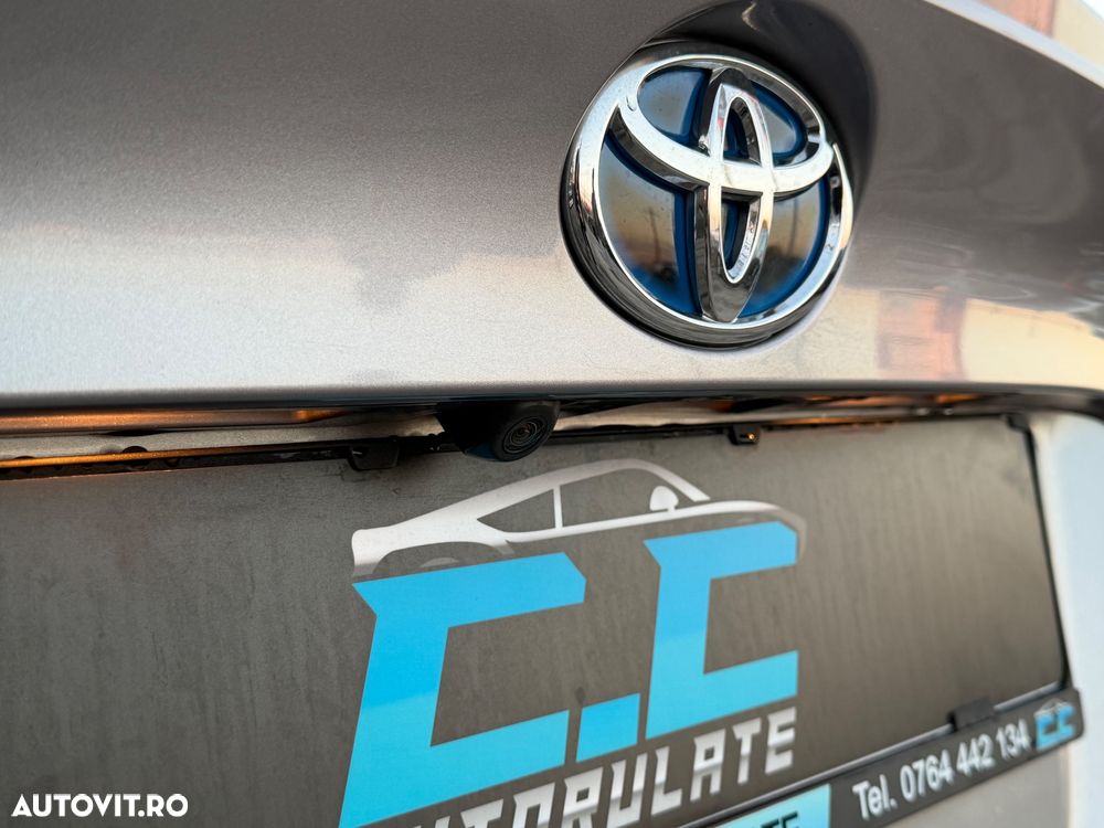 Toyota C-HR Hybrid Lounge - 30