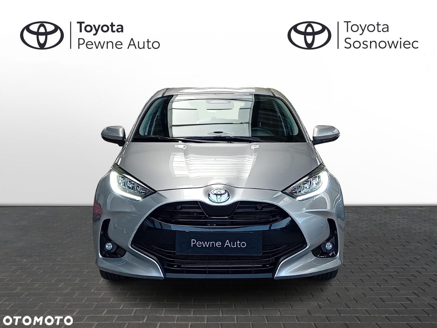 Toyota Yaris - 10