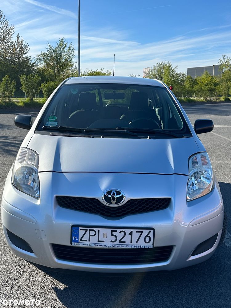 Toyota Yaris 1.33 VVT-i Sol - 2