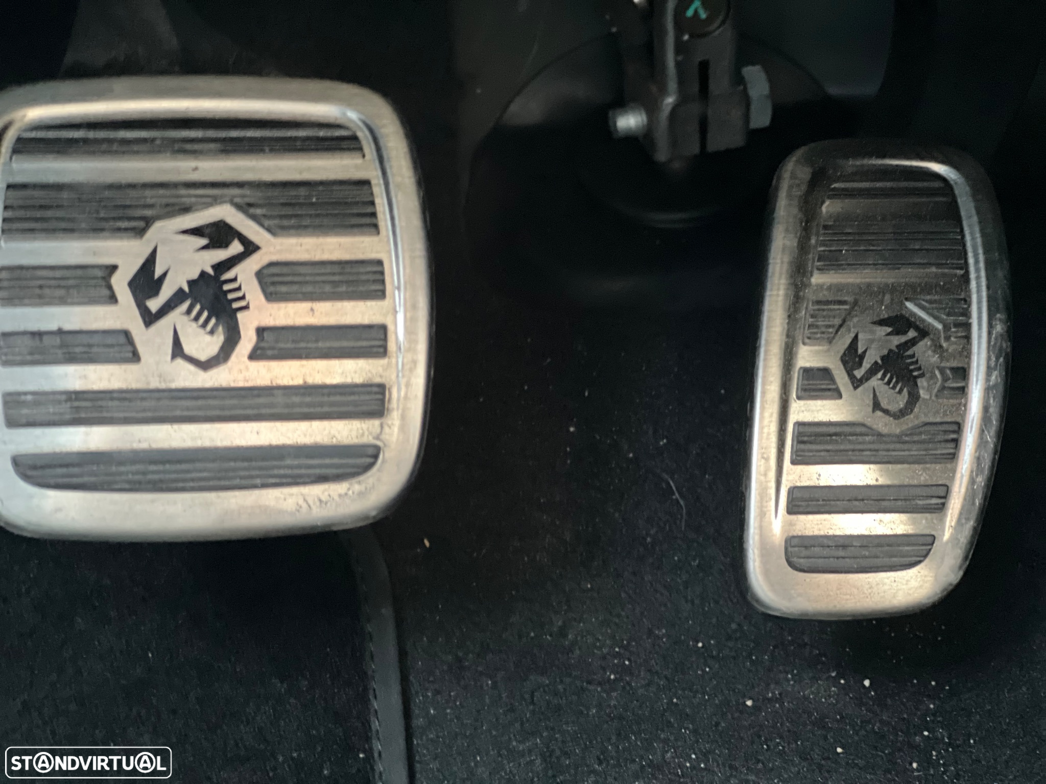 Abarth 500e Scorpionissima - 20
