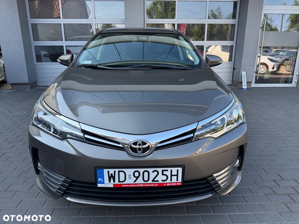 Toyota Corolla 1.6 Comfort - 19