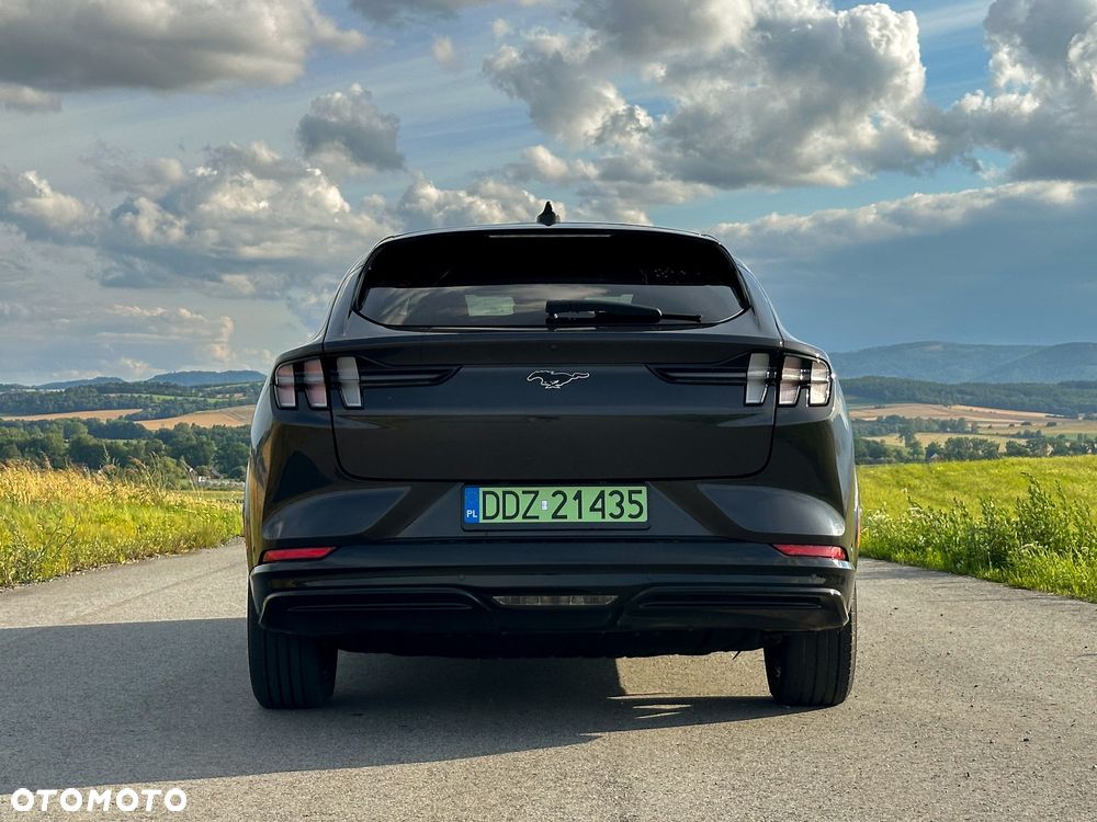 Ford Mustang Mach-E PREMIUM - 20