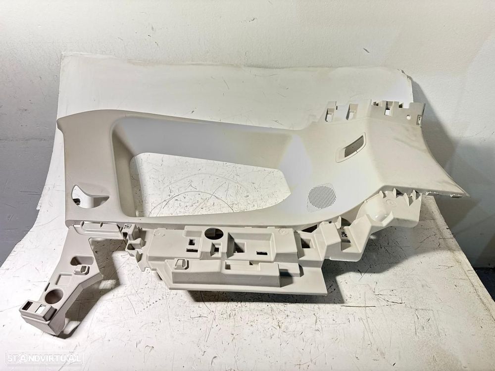 Friso do Pilar Direito Trás RENAULT GRAND SCENIC IV 769348625R - 1