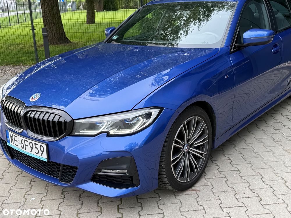 BMW Seria 3 330i M Sport sport - 10