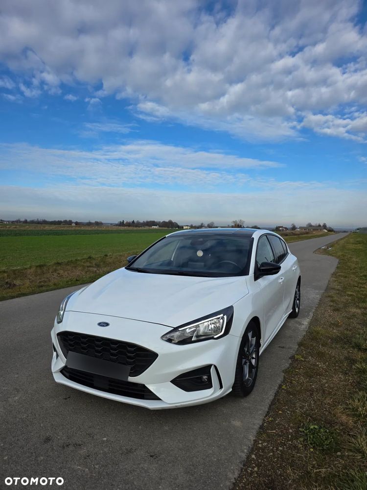 Ford Focus 1.5 TDCi DPF Start-Stopp-System ST-Line - 1