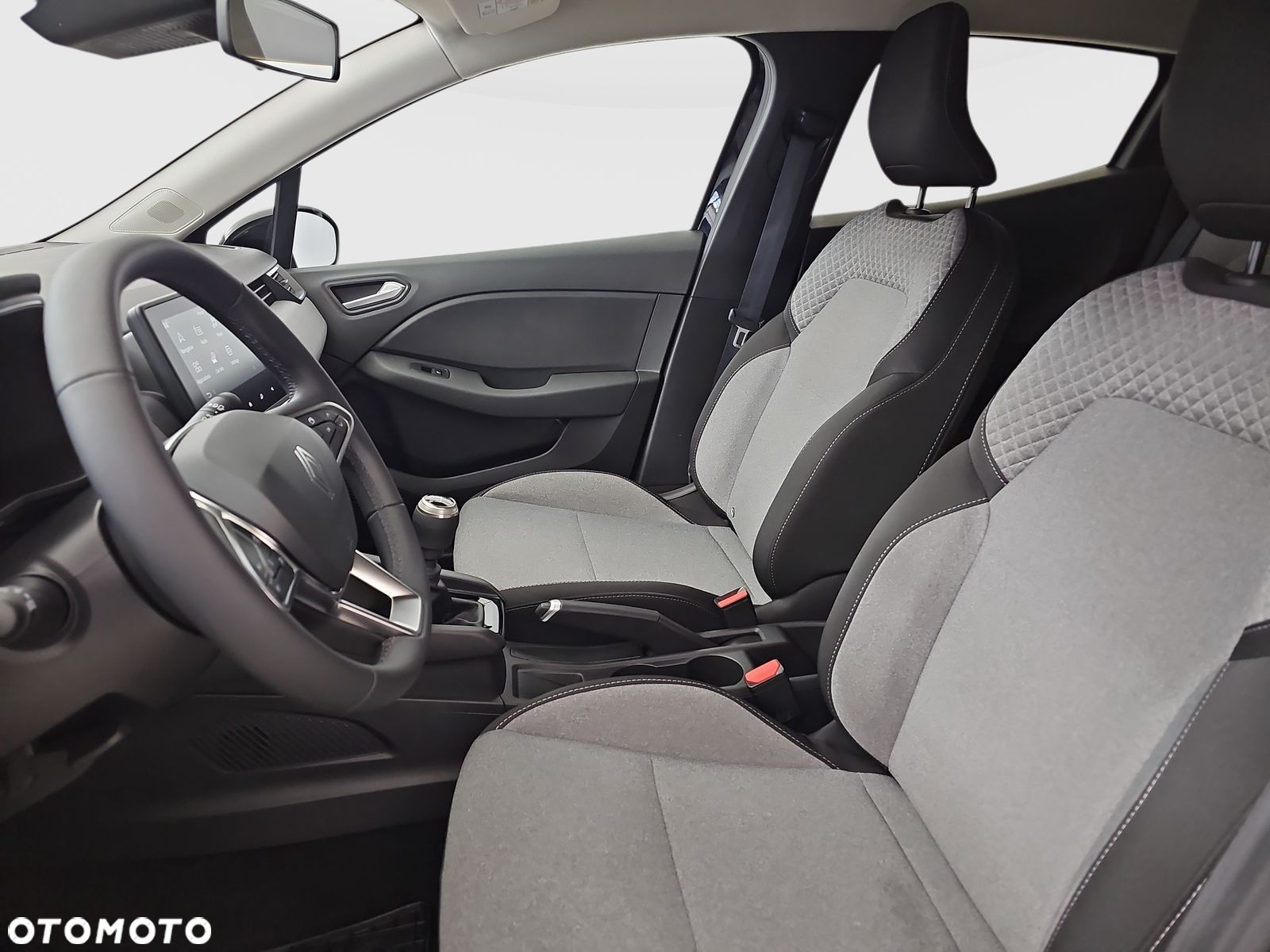Renault Clio 1.0 TCe Evolution - 10
