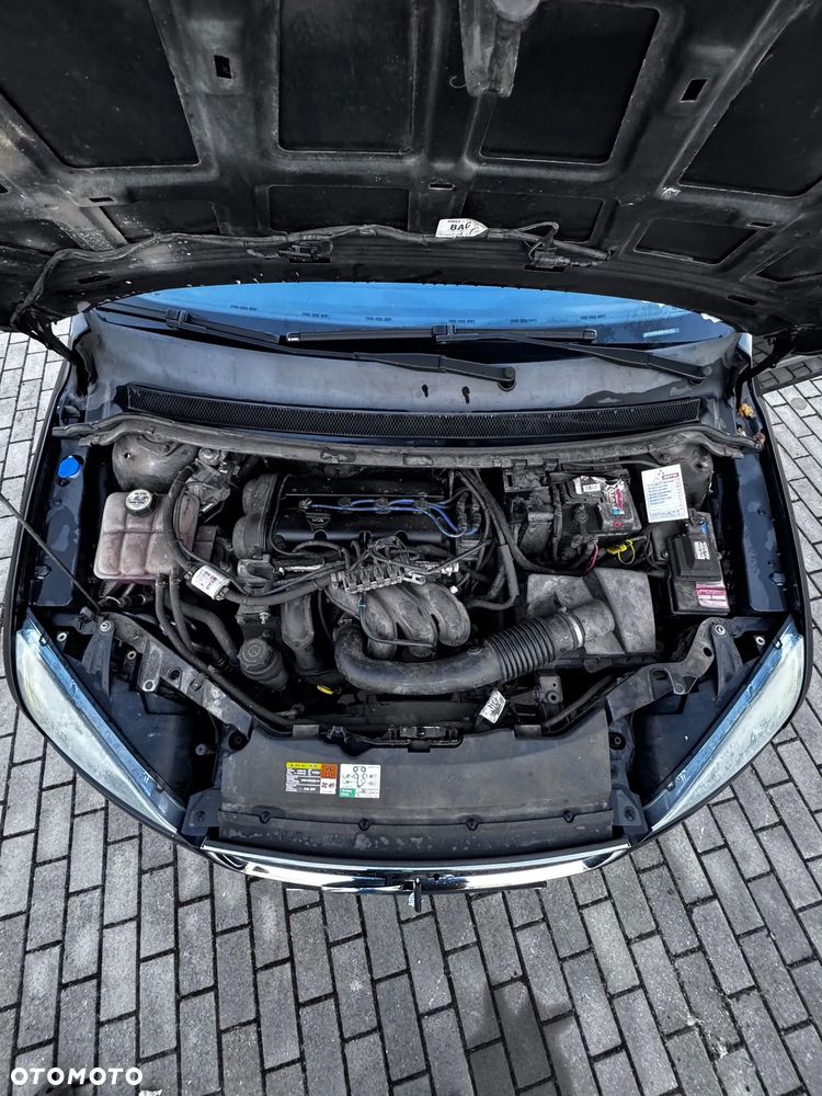 Ford Focus - 12