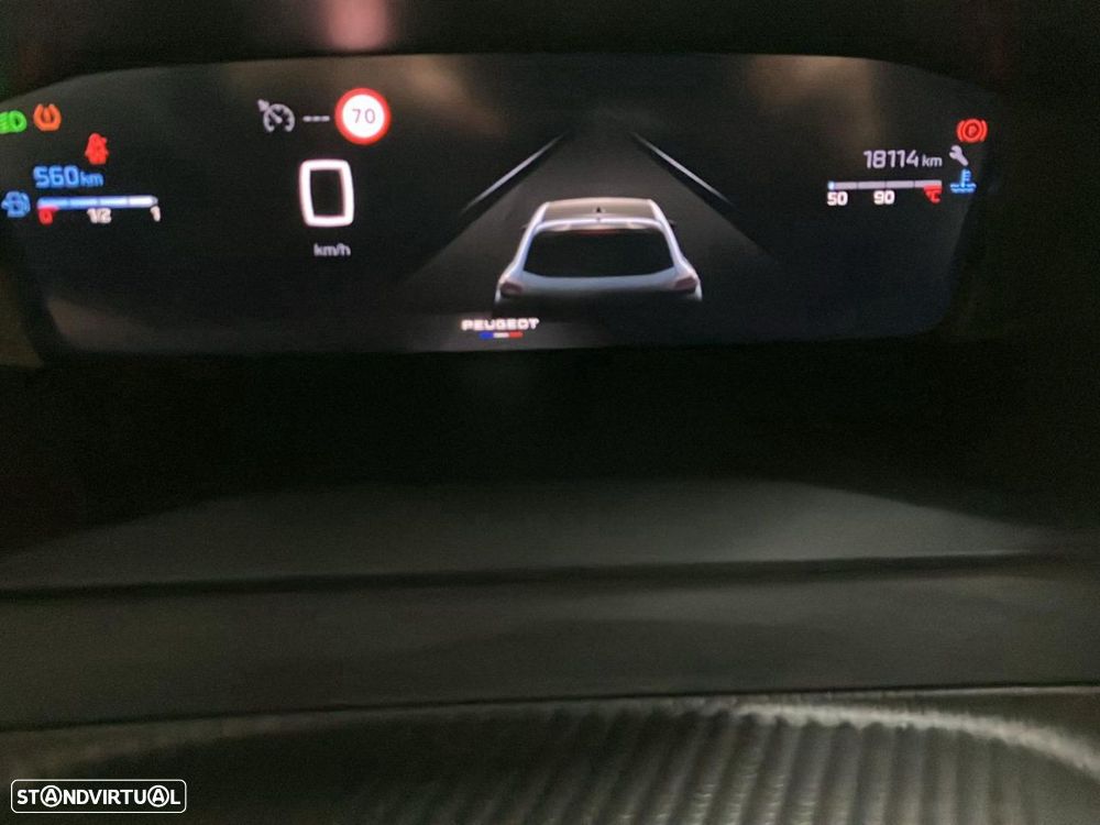 Peugeot 208 - 13