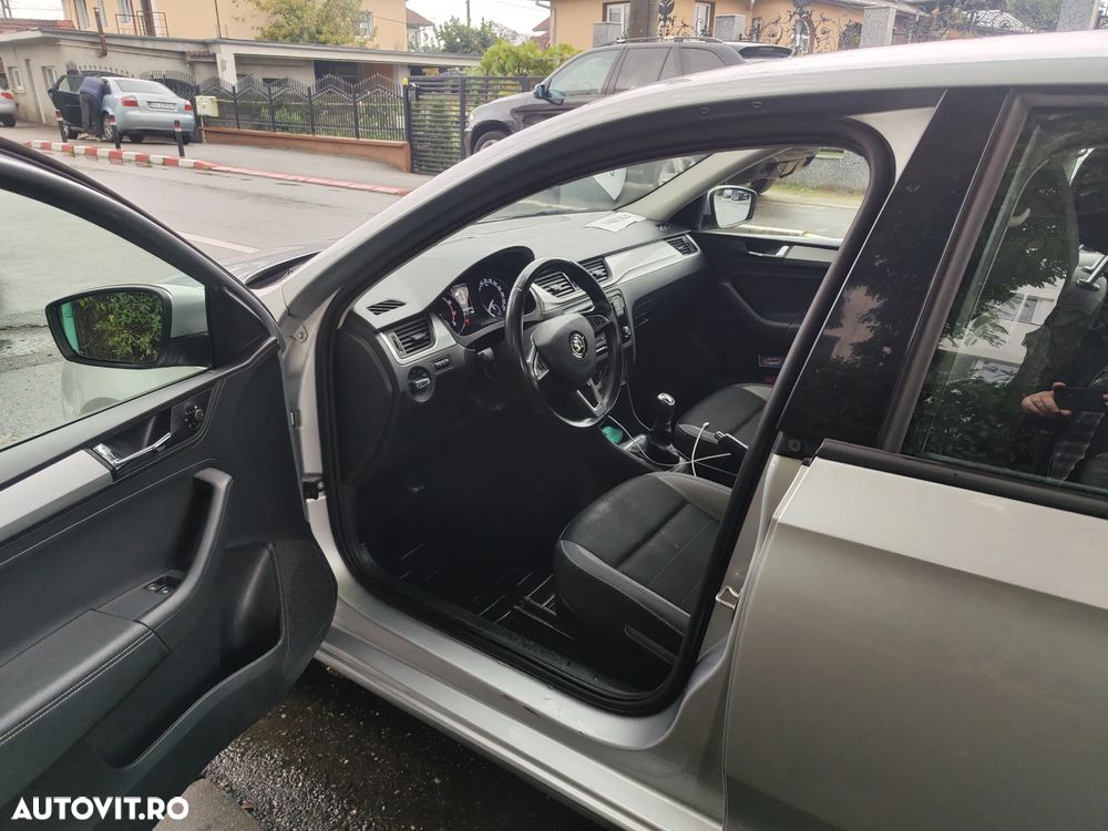 Skoda RAPID 1.0 TSI Ambition - 6