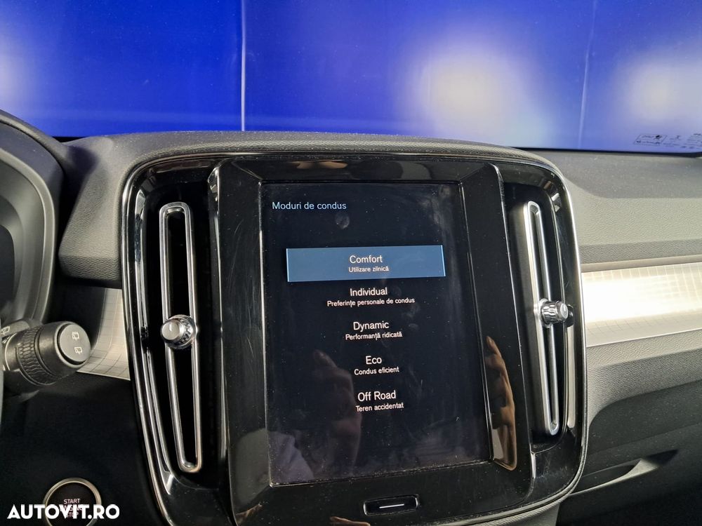 Volvo XC 40 - 21