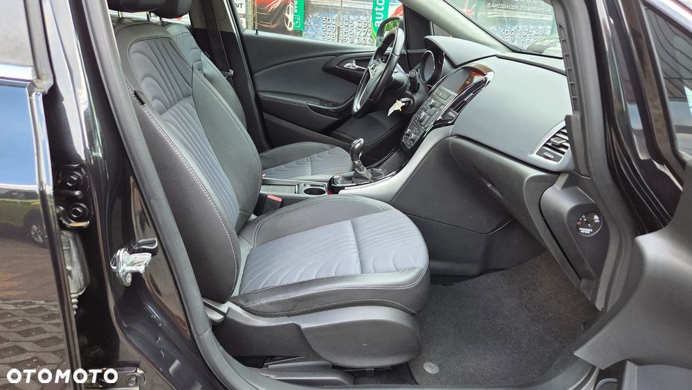 Opel Astra 1.4 Turbo Innovation - 31