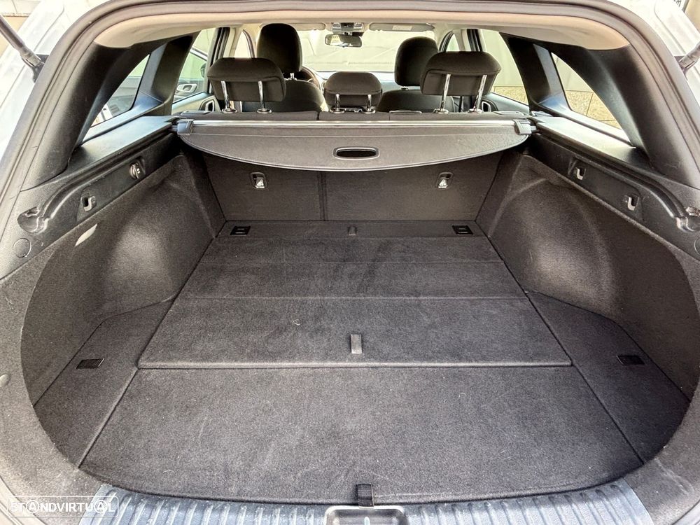 Kia Ceed SW 1.6 CRDi SX - 11