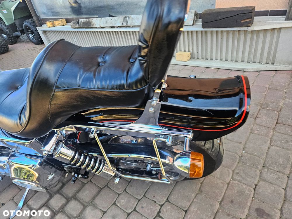 Harley-Davidson Dyna Wide Glide - 20
