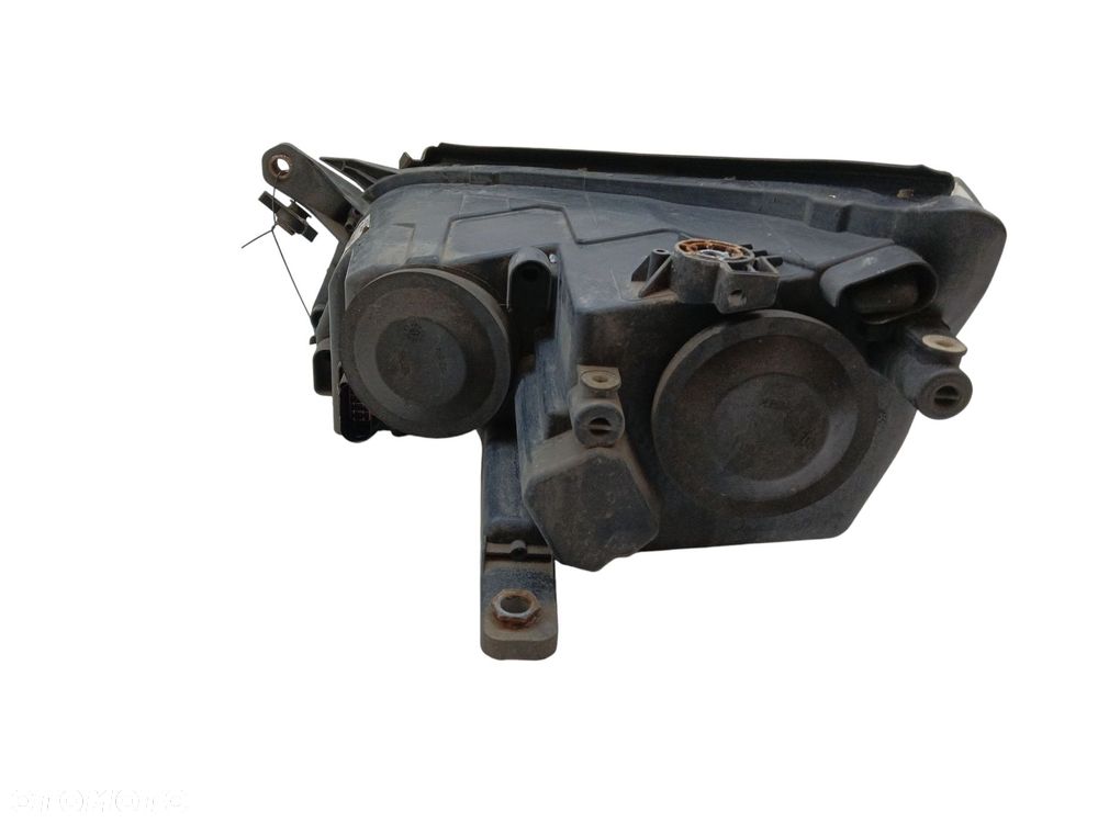 LAMPA PRAWY PRZÓD VOLKSWAGEN TIGUAN I 5N (2007-2011) 2.0 TDI 170KM 5N2941032K - 5