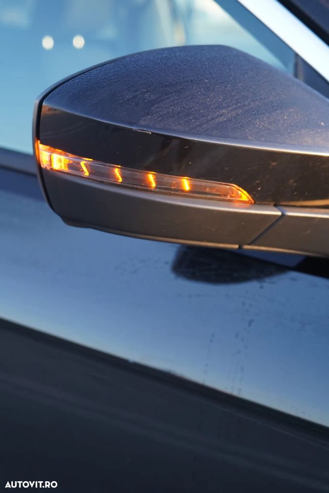 Volkswagen T-Roc 1.5 TSI DSG Sport - 16