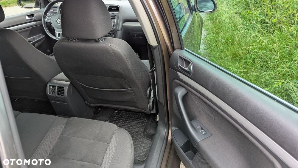 Volkswagen Golf 1.4 TSI Highline DSG - 12