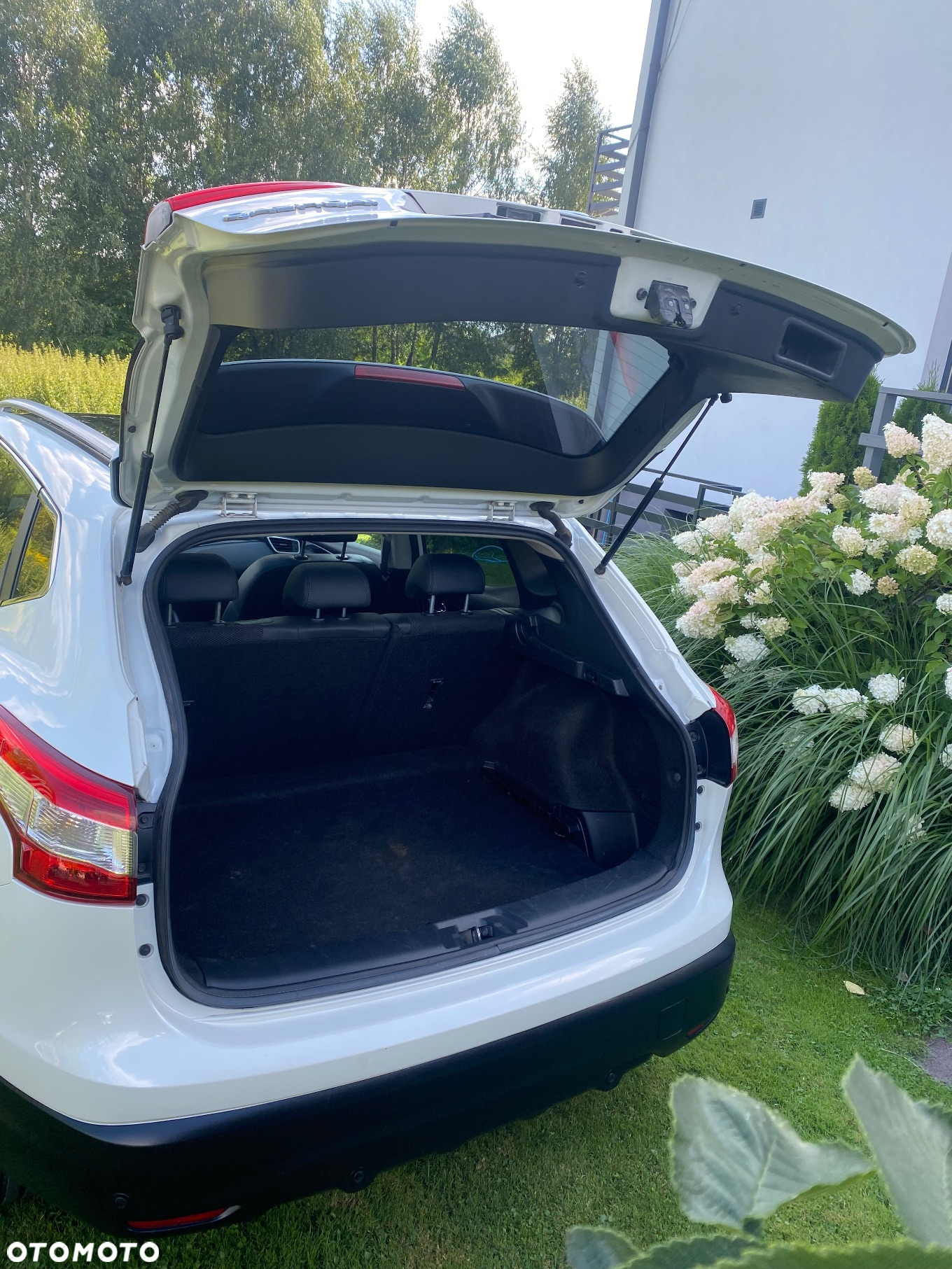 Nissan Qashqai 1.6 DCi 4x4 Tekna - 24