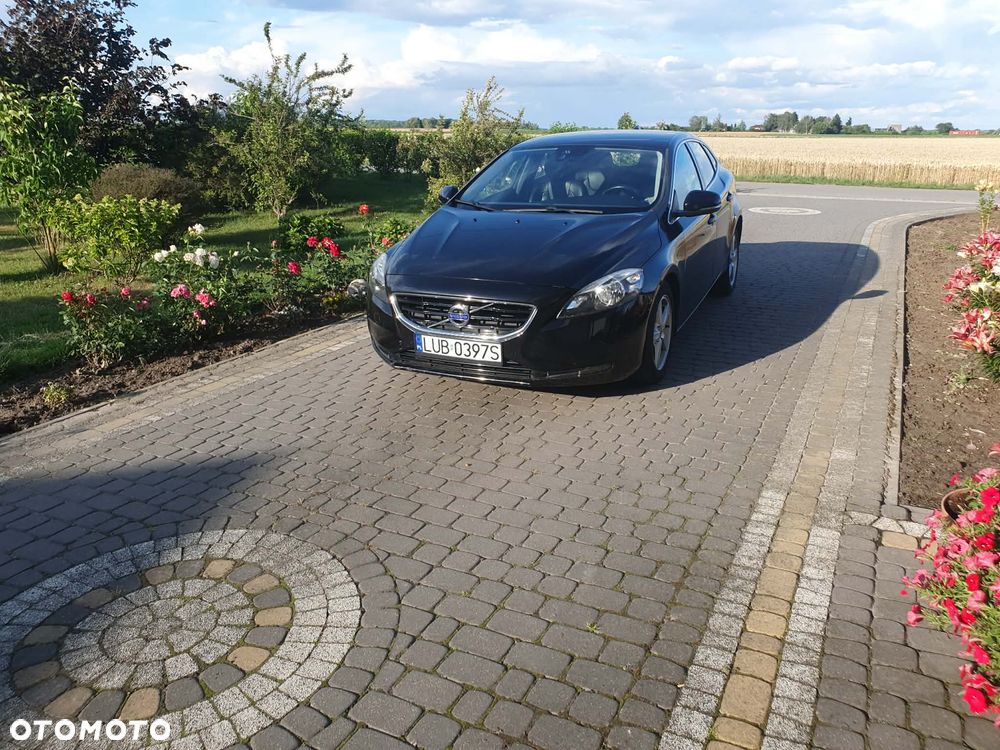 Volvo V40 D2 Drive-E Summum - 1