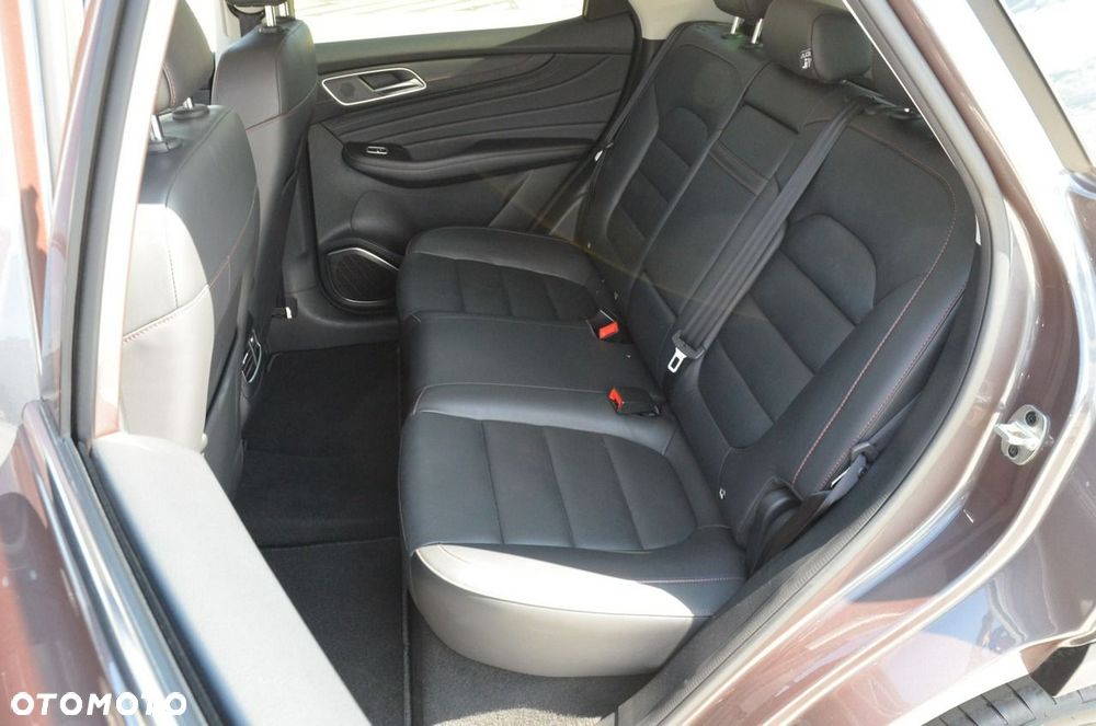 MG HS 1.5T-GDI Comfort - 40
