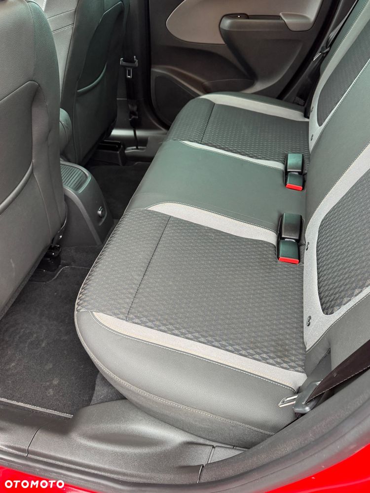 Opel Crossland 1.2 T Design Line S&S - 20