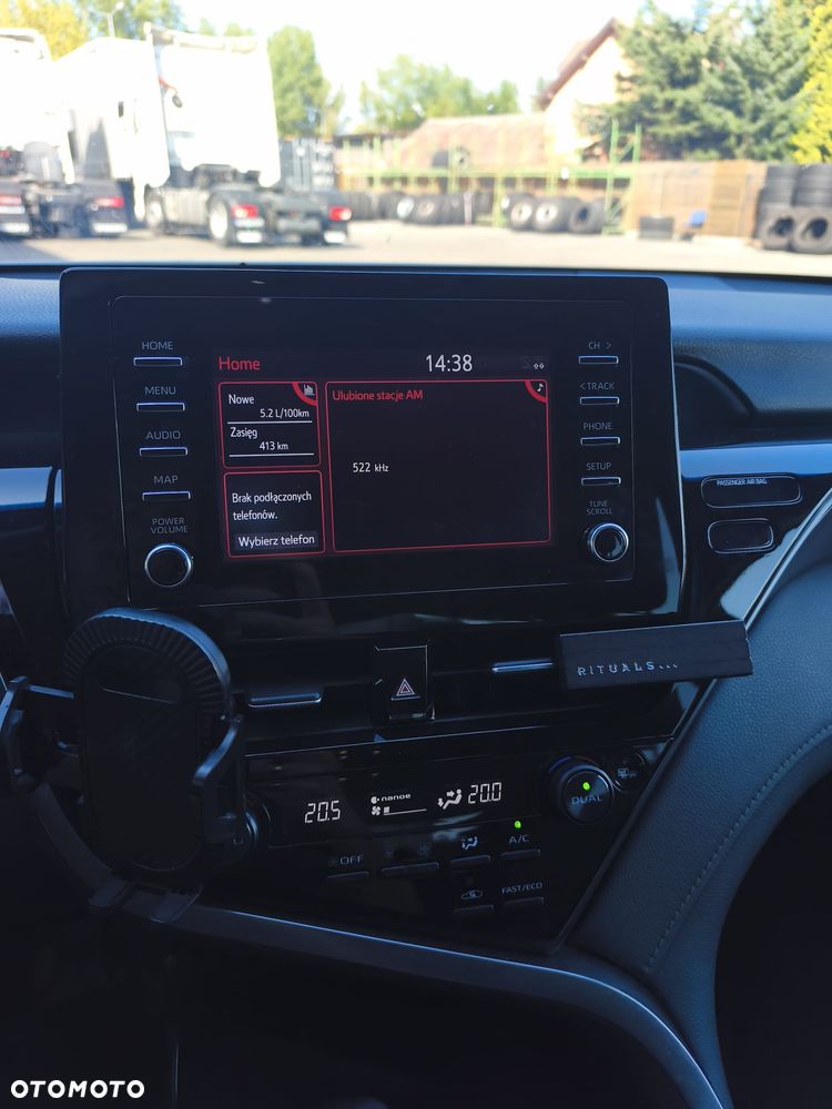 Toyota Camry 2.5 Hybrid Prestige CVT - 17