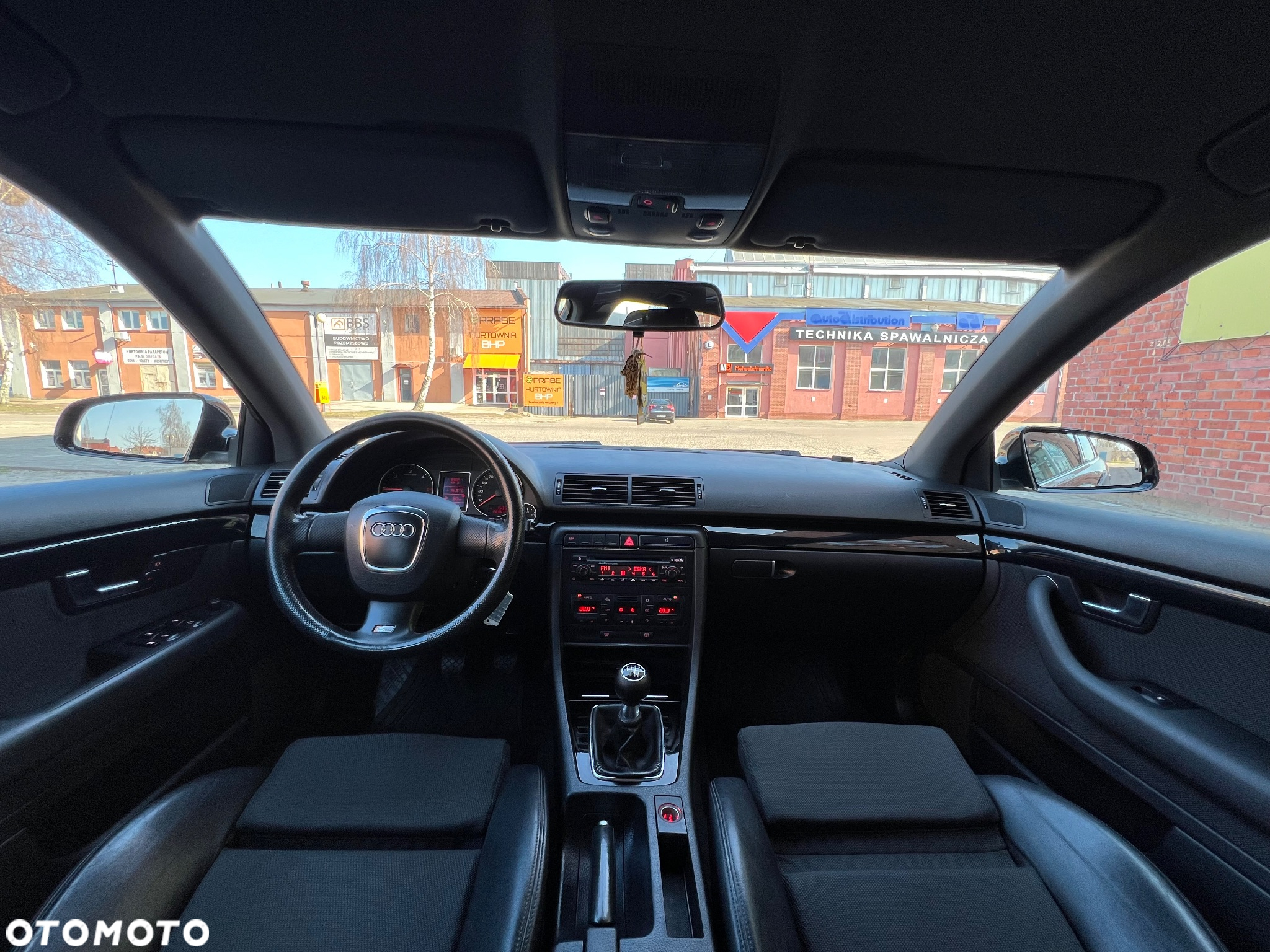 Audi A4 Avant 2.0 TDI - 18