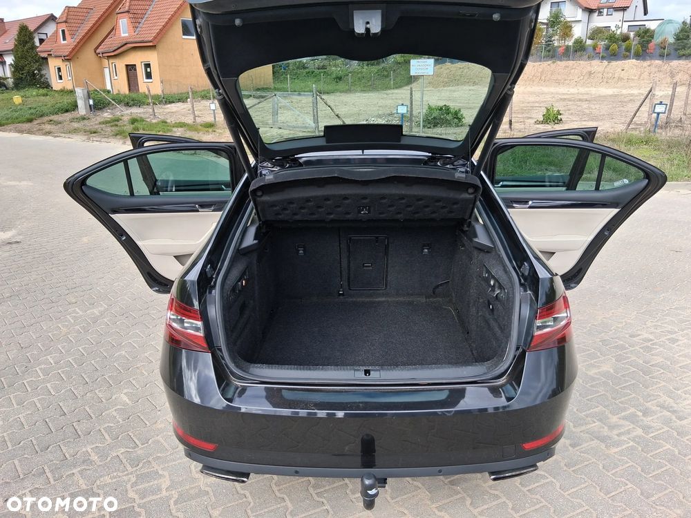 Skoda Superb 2.0 TSI 4x4 L&K DSG - 17