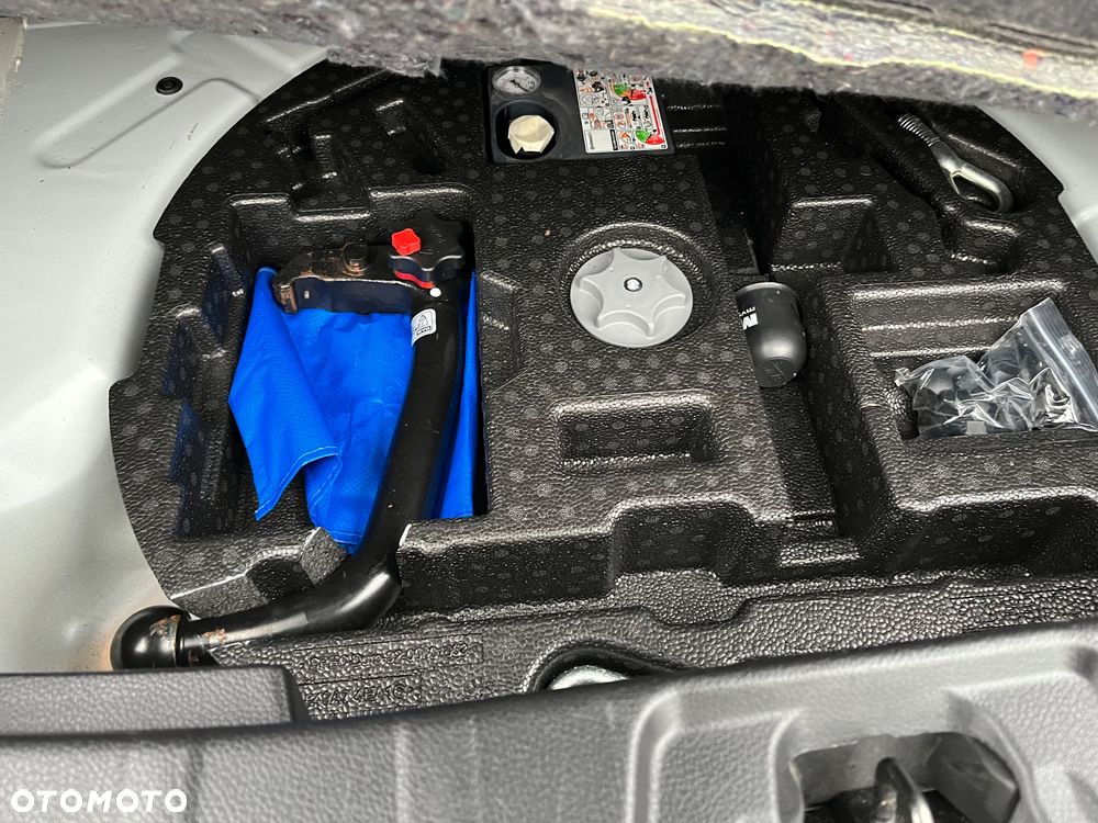 Nissan Qashqai 1.3 DIG-T N-CONNECTA - 22