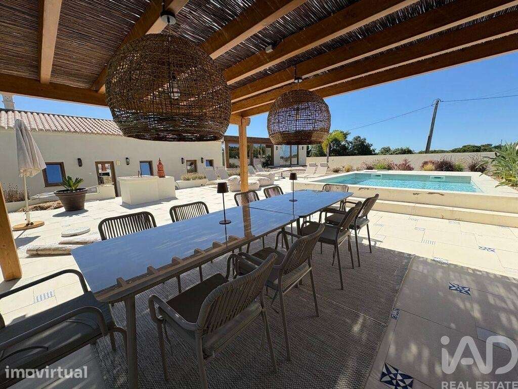 Casa / Villa T4 em Lagoa e Carvoeiro - Grande imagem: 3/29