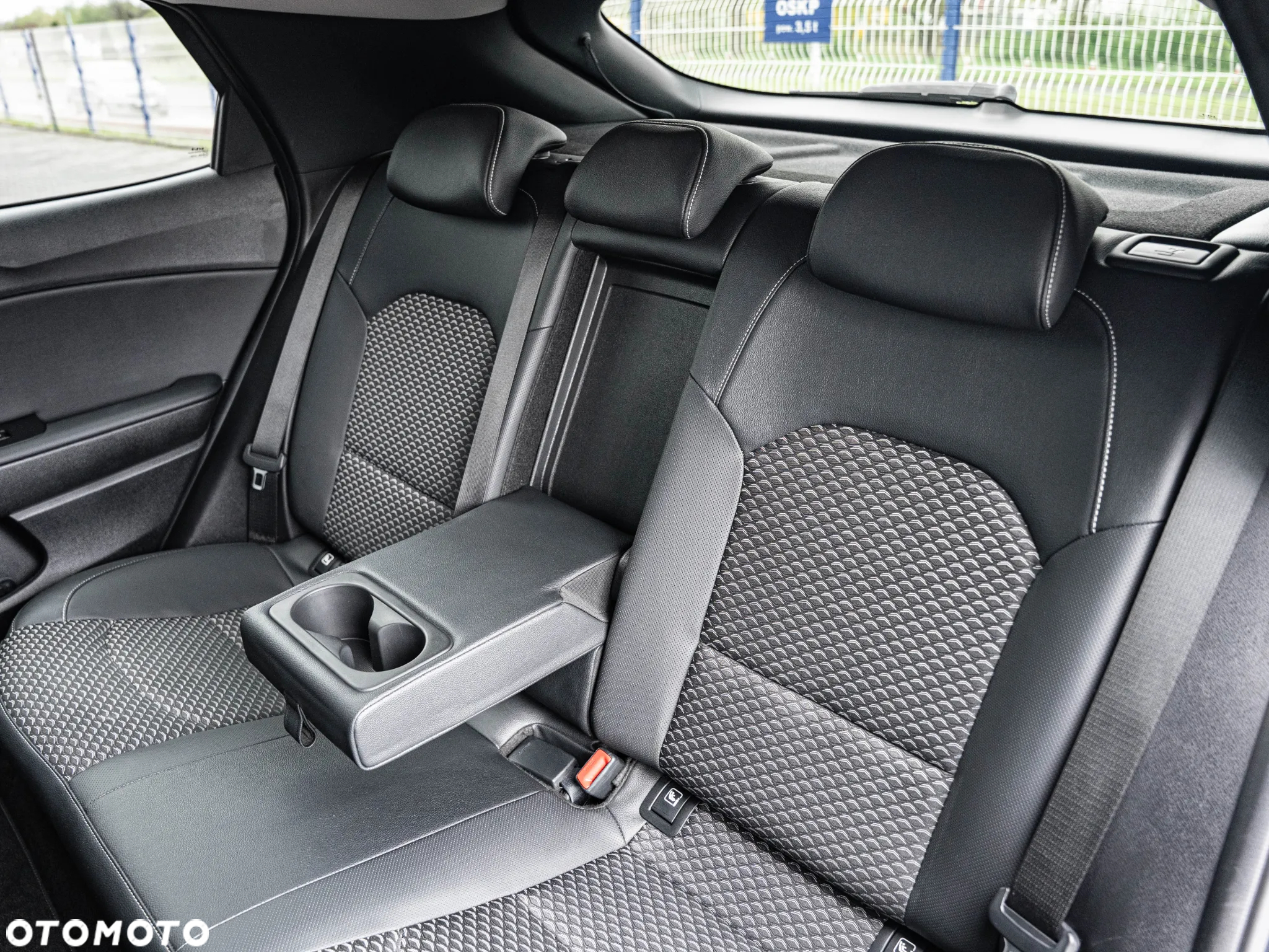 Kia XCeed 1.5 T-GDI Prestige Line DCT - 31