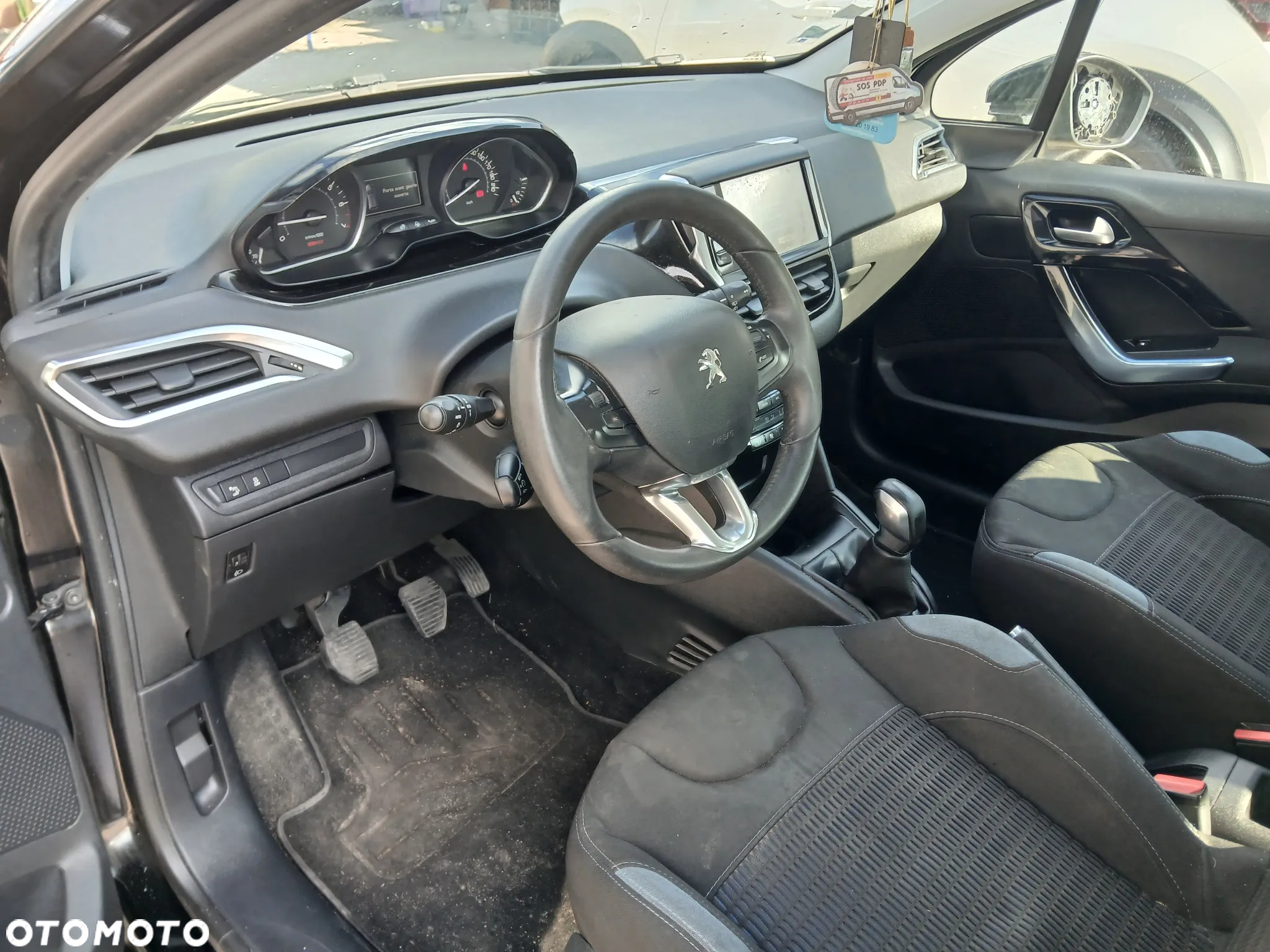 Peugeot 208 1.2 PureTech Allure - 10
