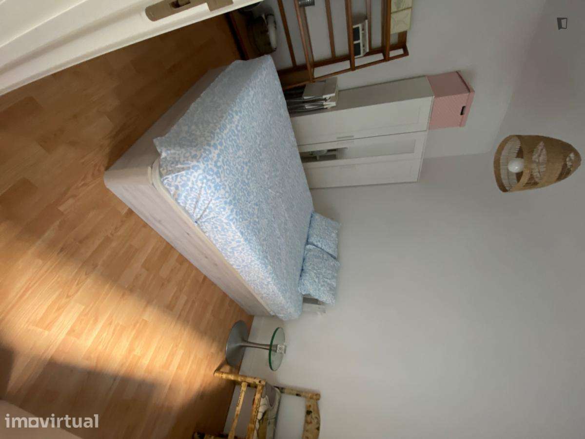 Apartamento com 1 quartos - localizado em Linda-a-Velha Lisbon - Grande imagem: 3/11